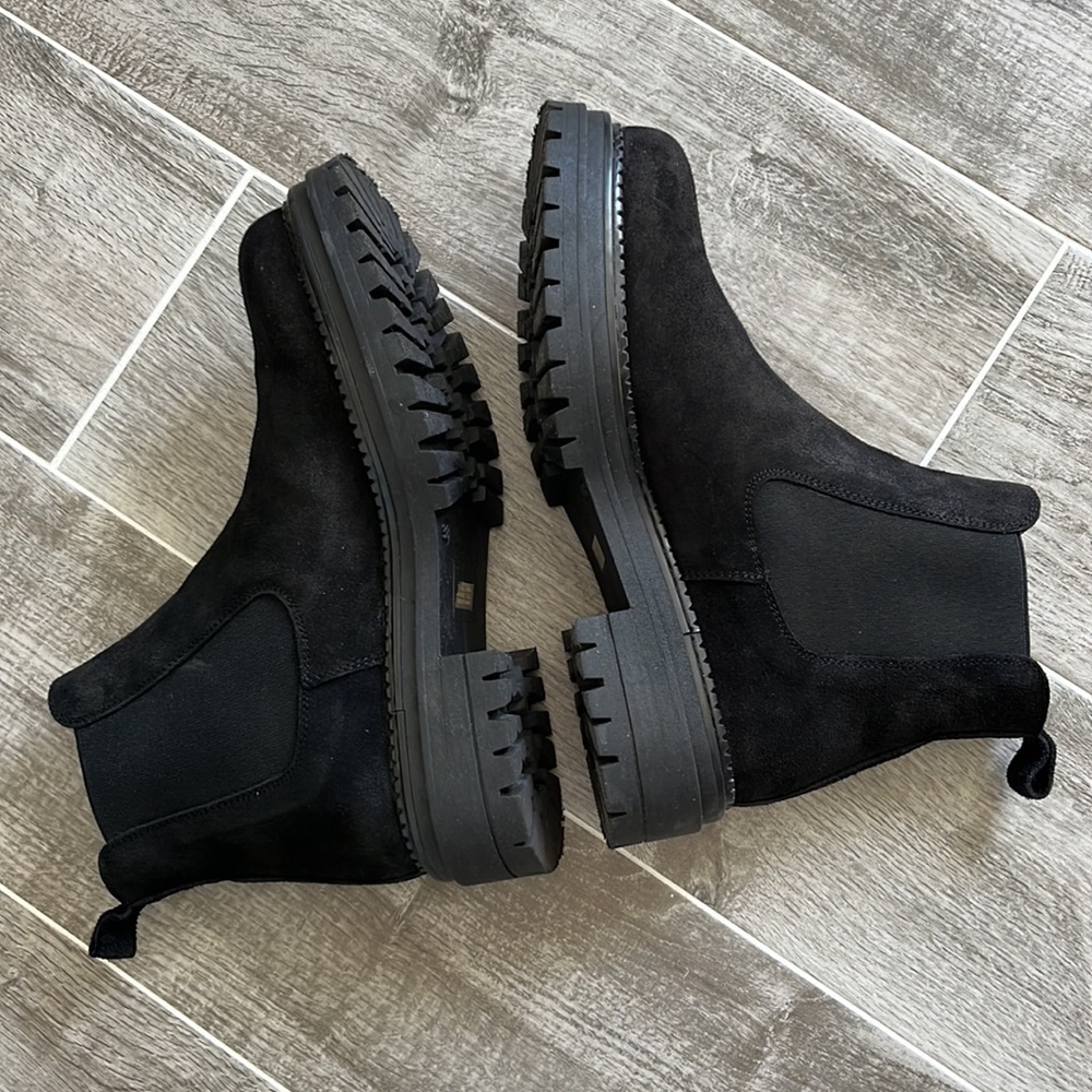 Anthropologie Stompy Suede Chelsea Platform Boot 38 NIB